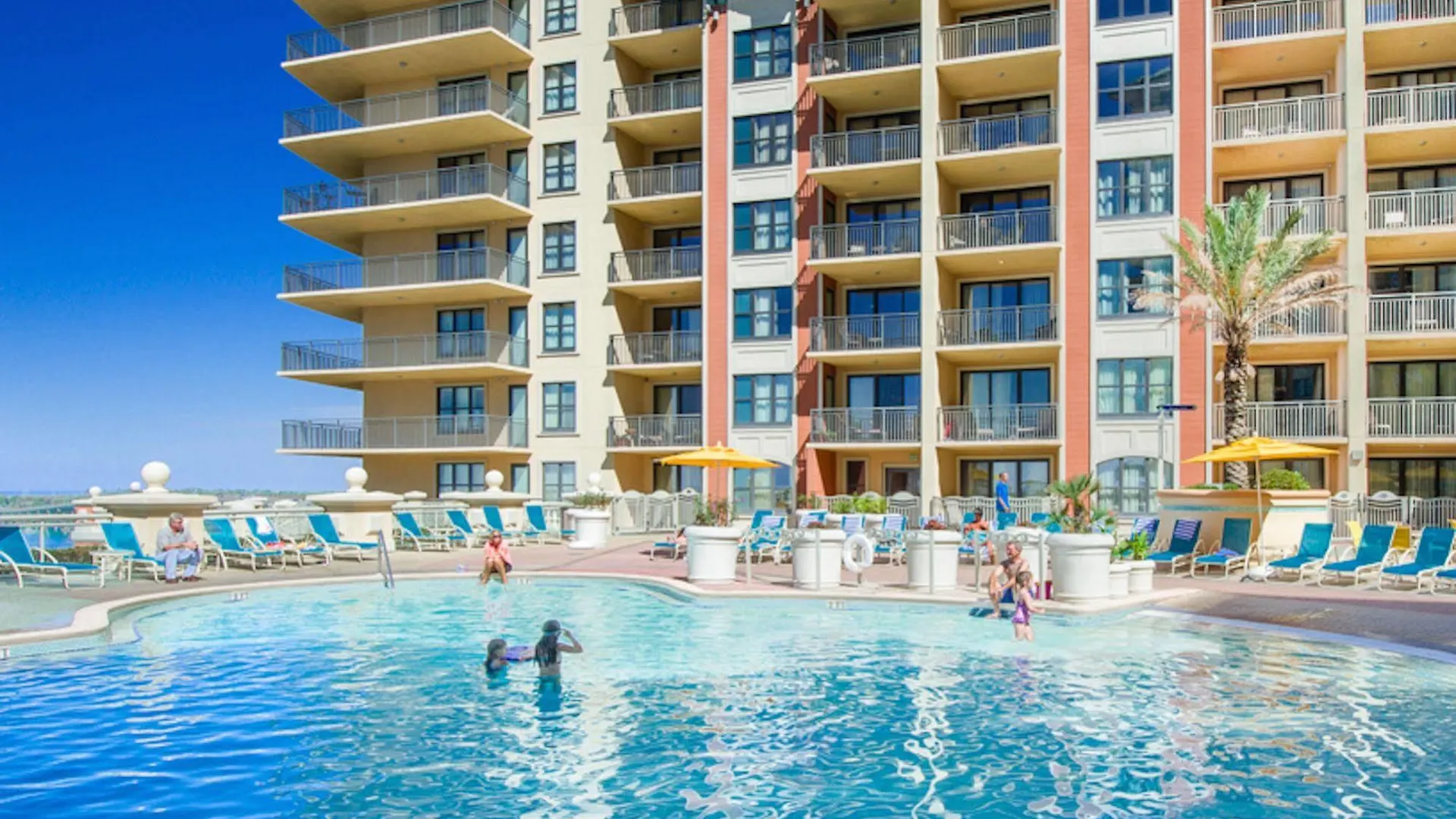 Hotel Emerald Grande At Harborwalk Village