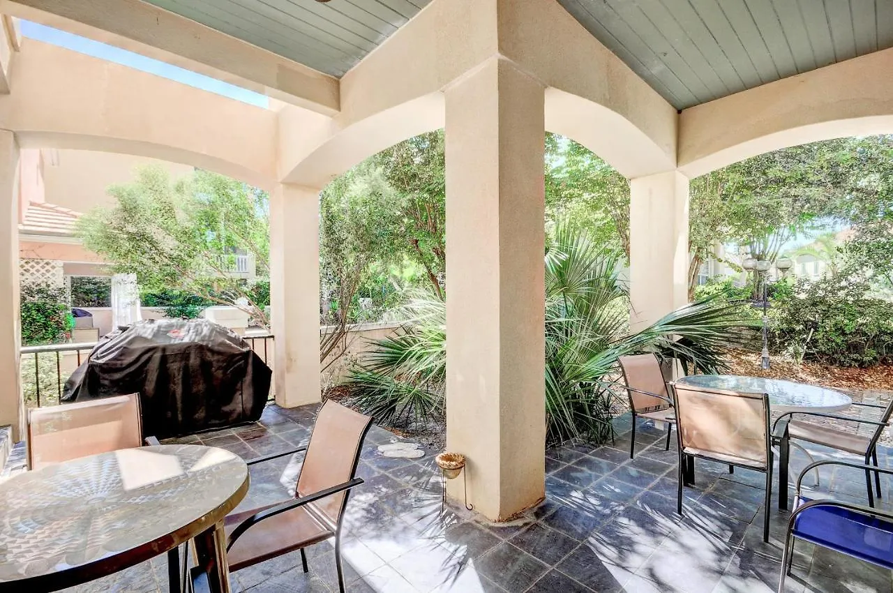 Casa De Mediterranean 데스틴