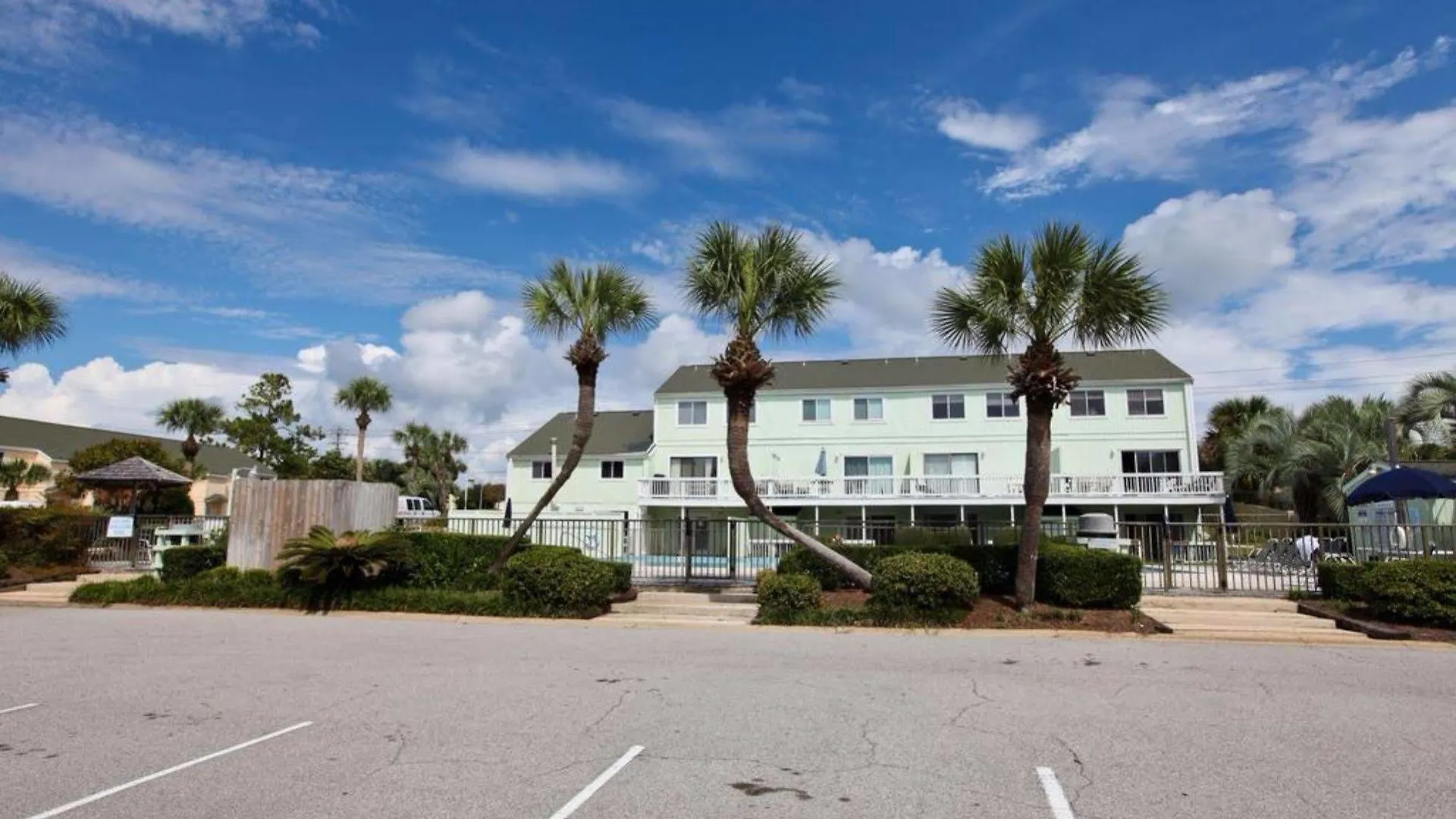 South Bay By The Gulf By Isle Hotel