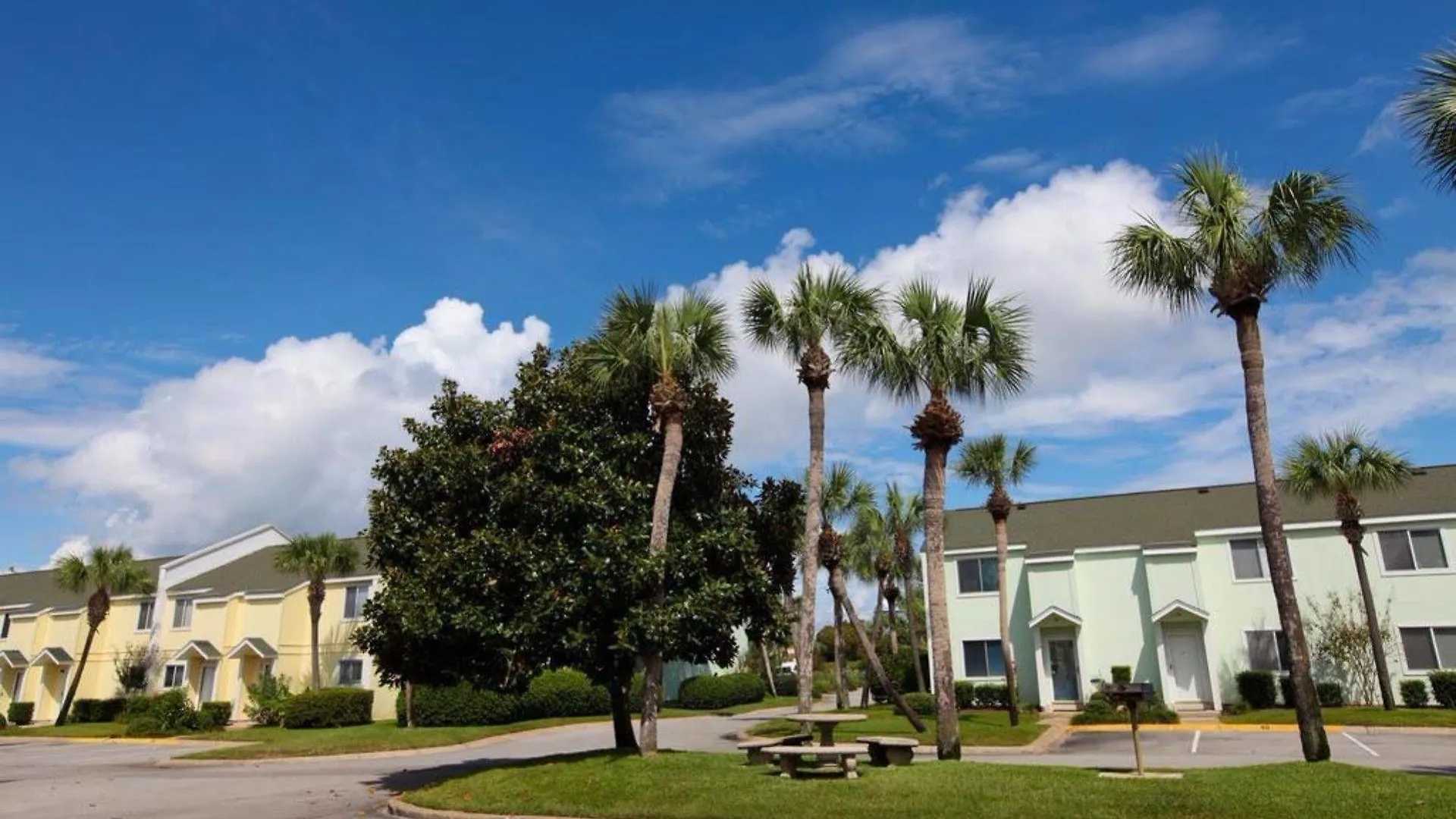 South Bay By The Gulf By Isle