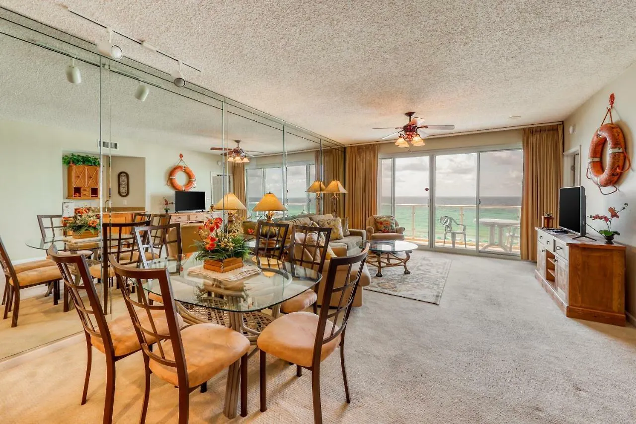 Апартаменты Sterling Sands 405