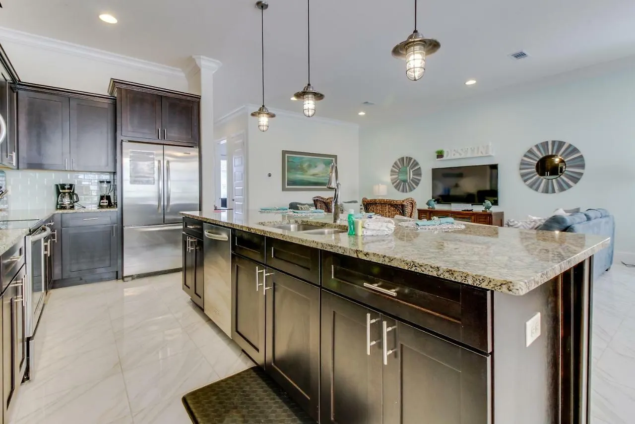 Miramar Beach Holiday home *